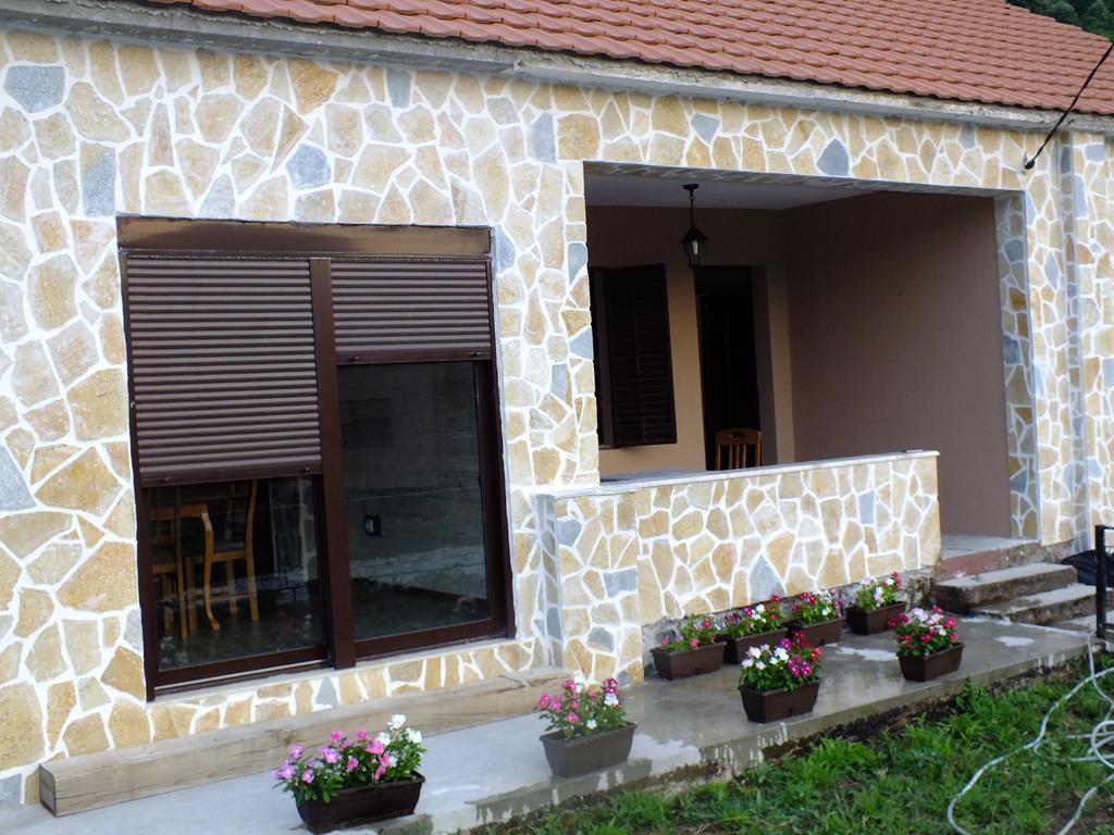 Holiday Home Ivana Virpazar Szoba fotó