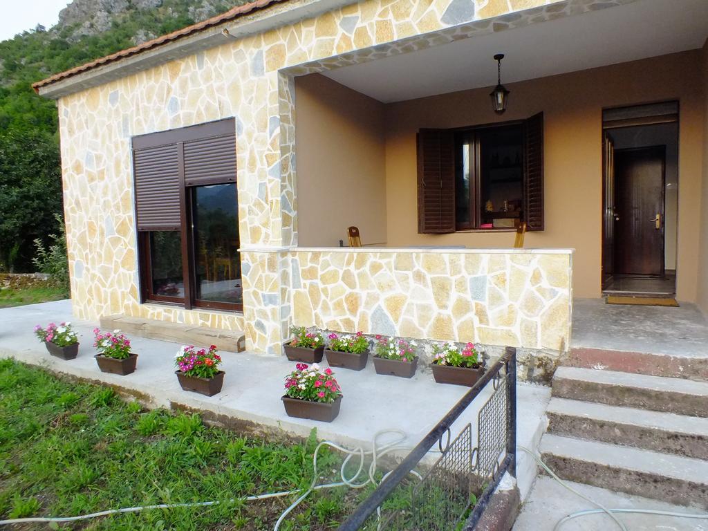 Holiday Home Ivana Virpazar Szoba fotó