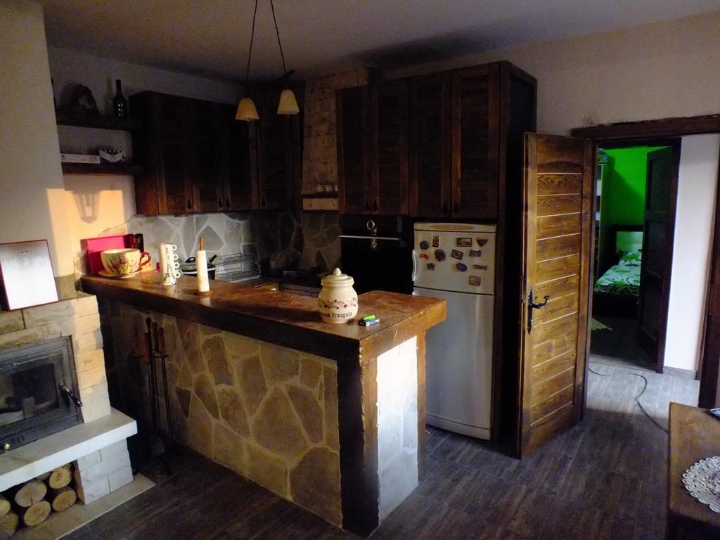 Holiday Home Ivana Virpazar Szoba fotó