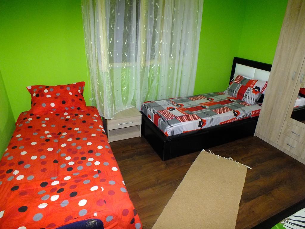 Holiday Home Ivana Virpazar Szoba fotó