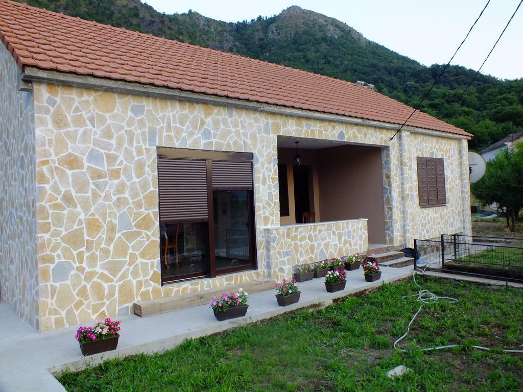 Holiday Home Ivana Virpazar Szoba fotó