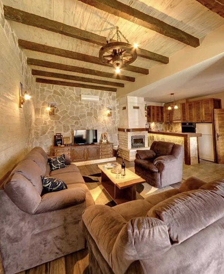 Holiday Home Ivana Virpazar Kültér fotó