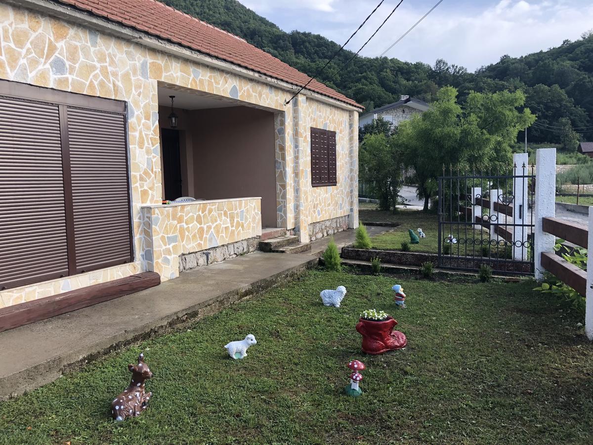 Holiday Home Ivana Virpazar Kültér fotó