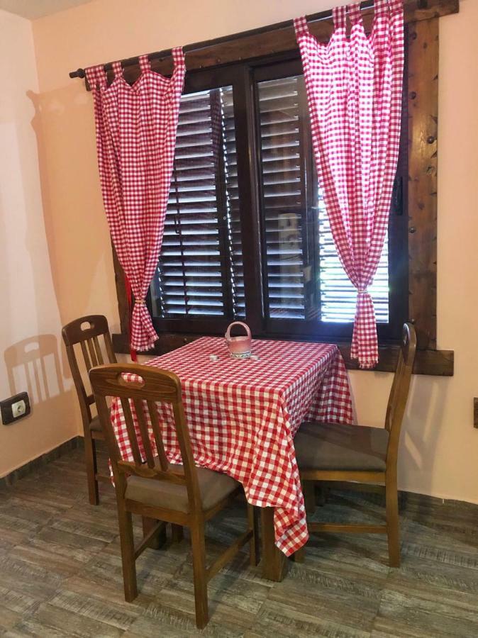 Holiday Home Ivana Virpazar Kültér fotó